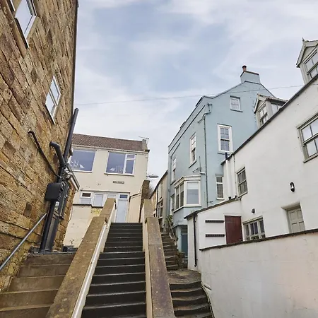Holiday home Beachside Whitby